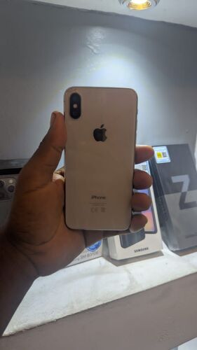 iPhone Xs GB 64 