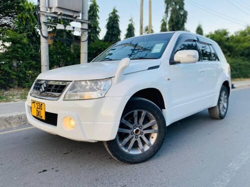 Suzuki escudo 