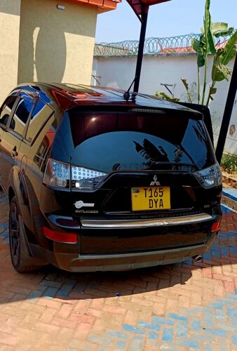 Mistubish outlander 