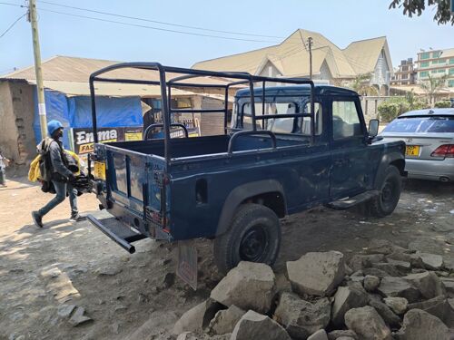 LAND ROVER DEFENDER PUMA 
