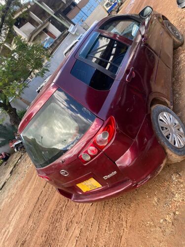 Mazda demio
