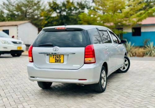 Toyota wish