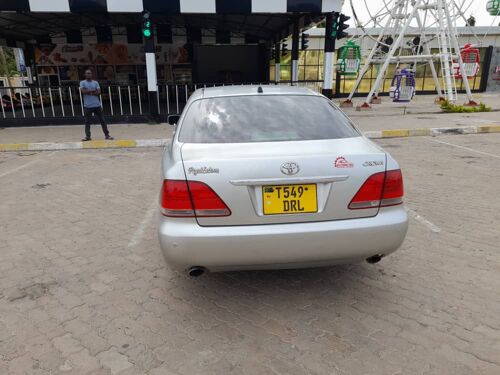 Toyota crown Royal 