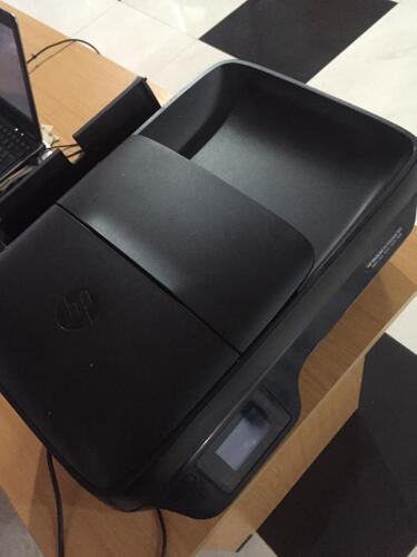 HP DeskJet Ink Advantage 3835