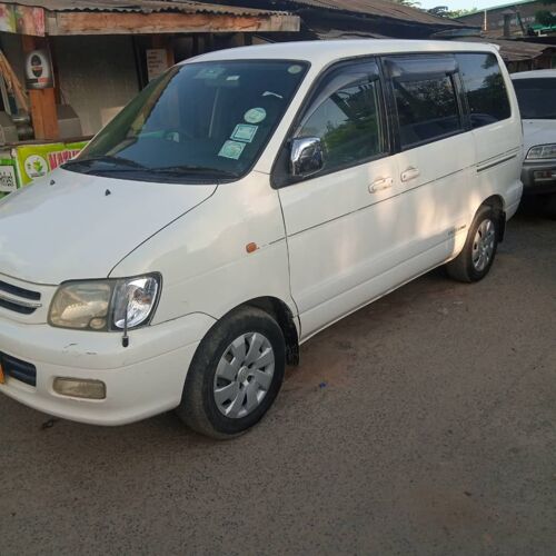 Toyota Noah Sr40 2001