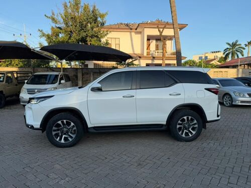 Toyota Fortune 