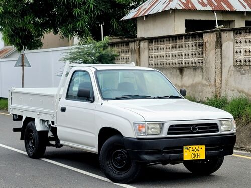 Hillux single cabin petrol