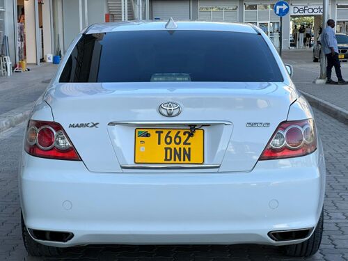 TOYOTA MARK X ML 10.8