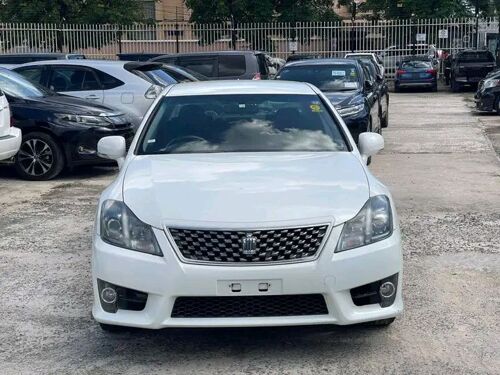 CROWN NAUZA NEW SAFI