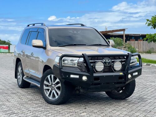 Land cruiser V8 