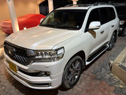 Landcruiser zx 200 v8 