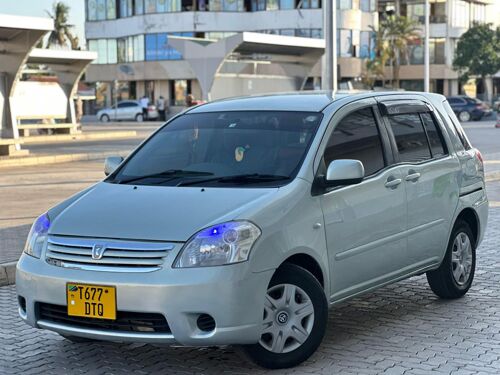 Toyota Raum