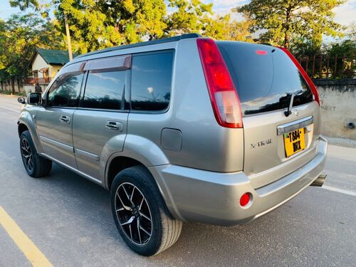 Nissan X TRAIL 