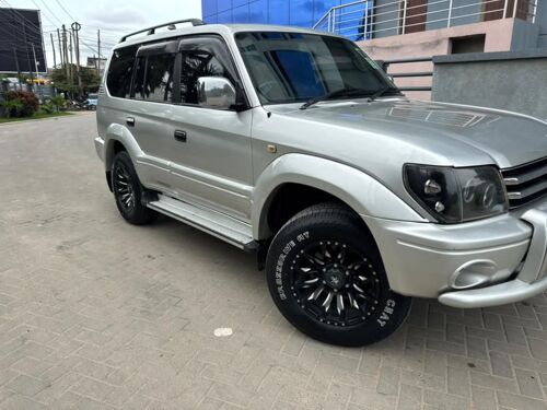 Toyota Prado Old