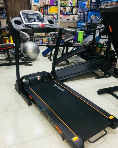 Treadmill (Weight capacity 130kg)