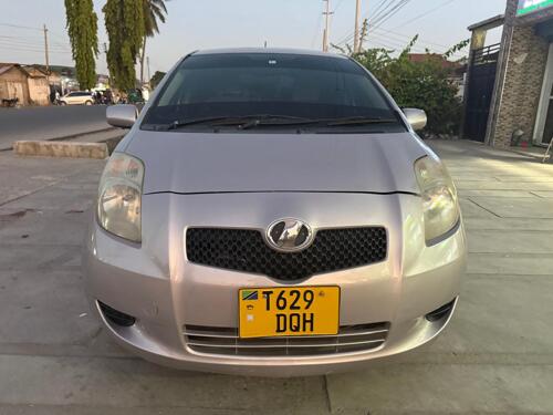 Vitz new 8.9m