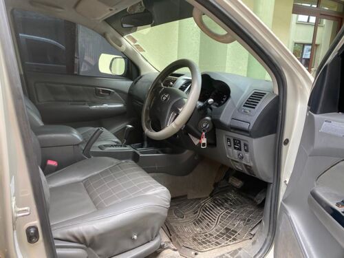 Hilux virgo 2kd Automatic 2014