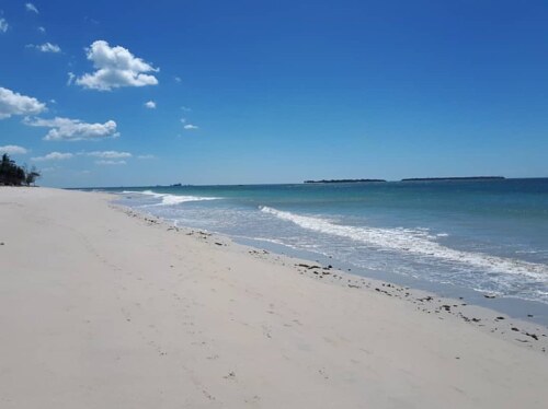 BEACH PLOT FOR SALE