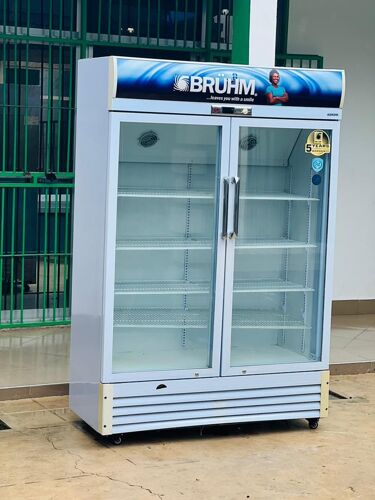 Bruhm dipslay fridge 708litres