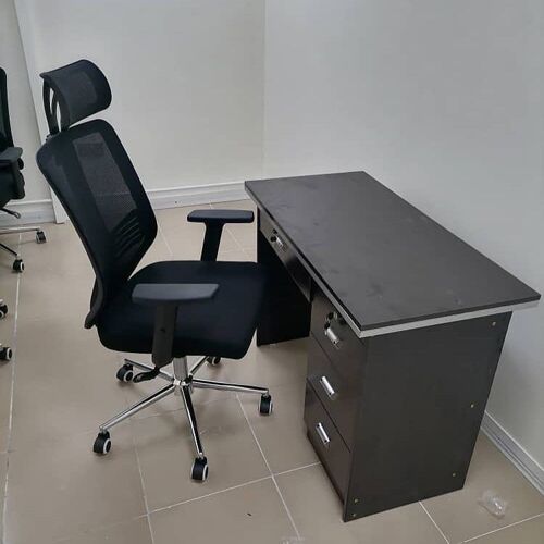 Office table+office chair