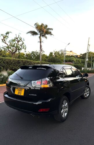 Toyota Harrier DTV