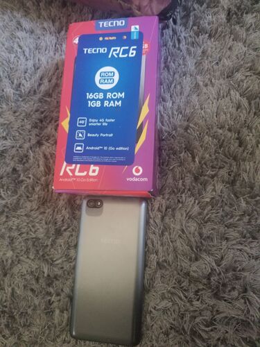 Vodacom Tecno RC6