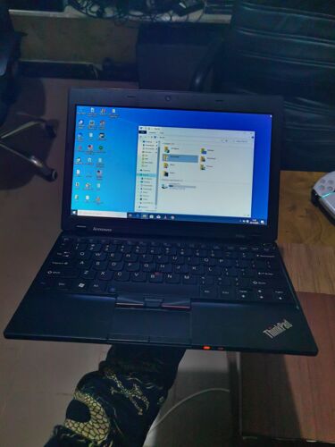 Lenovo ram 4gb disk 320gb