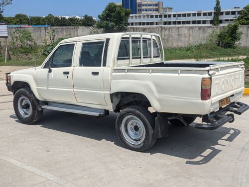 Hilux double CIBIN engine 3l