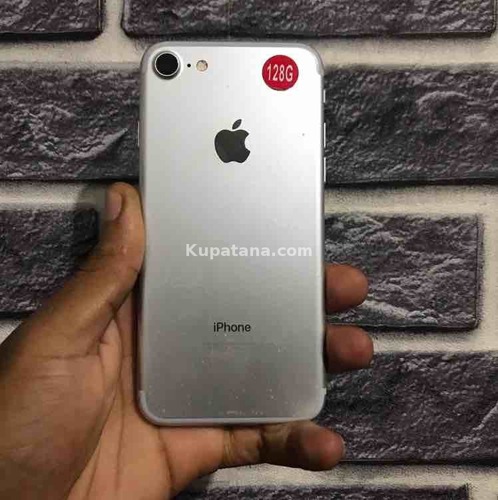 Iphone 7plain 128gb
