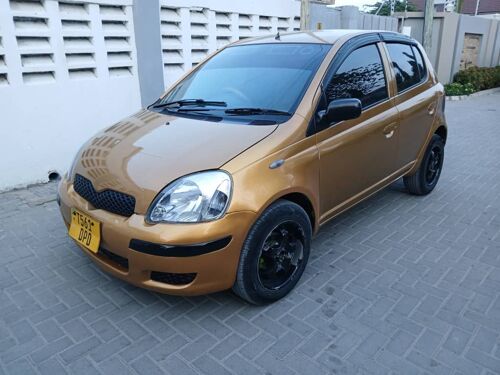 Vitz old model 