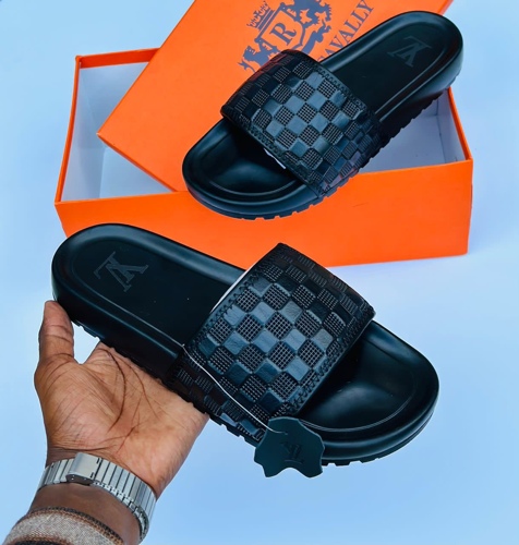 Sandal