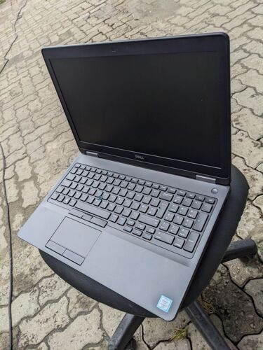 Dell Precision 3541