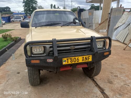 Toyota Hilux Double Cabin