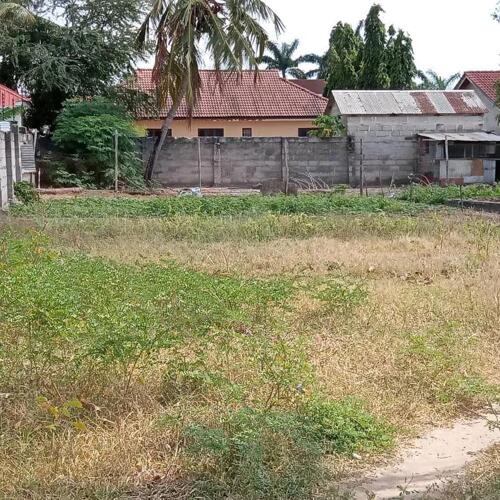 LAND FOR SALE AT UNUNIO