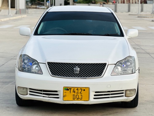 Toyota Crown Athlete