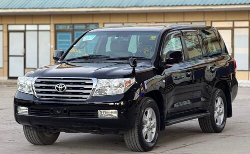 Landcruiser V8  Petrol 