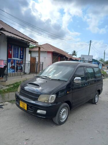 Toyota Noah Sr 40 | Kupatana