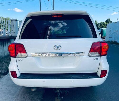 Land cruiser v8 