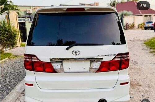 Toyota Alphard free registrati