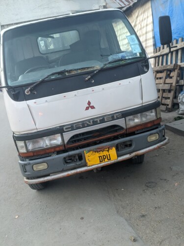 MITSUBISHI CANTER 