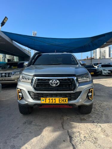 HILUX REVO