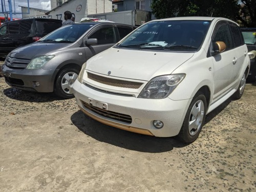 NAUZA TOYOTA IST MPYA 