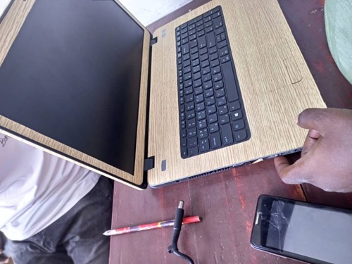 USED LAPTOP FOR SALE