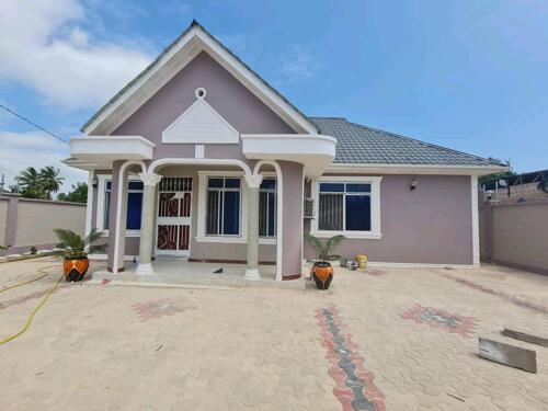 HOUSE FOR SALE AT MADALE