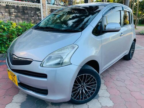 Toyota Ractis 1N