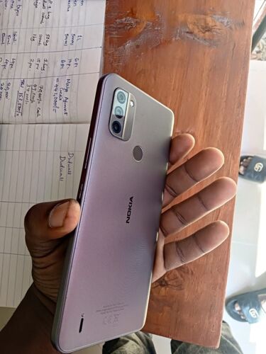 Nokia C31. Imenyooka