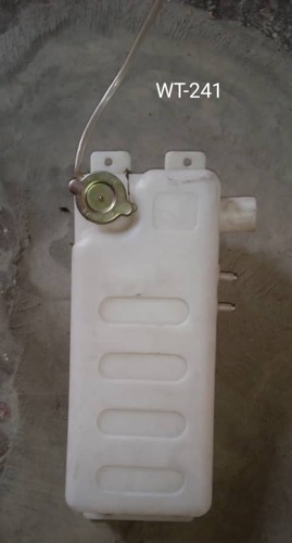 Expansion tank (small), WG9112530355 for Howo trucks