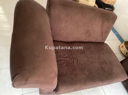 SOFA LA WATU WANNE , JINGINE LA WAWILI NA KIMEZA CHA SOFA