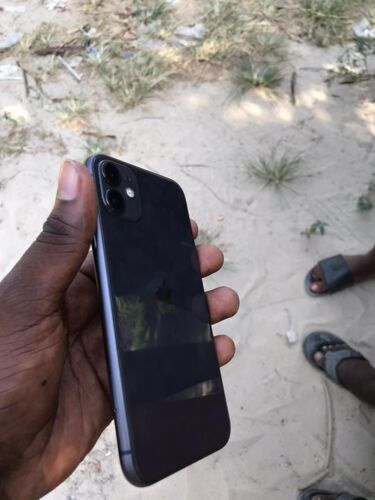iPhone 11