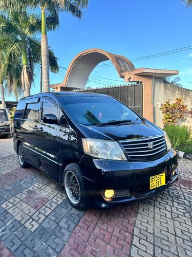 Alphard 